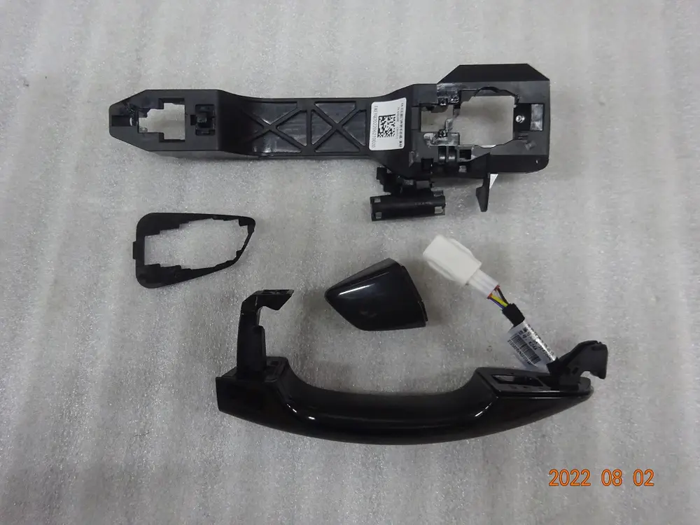 دستگیره بیرونی در جلو راست بی وای دی Qin Plus DM-i/EV – 13477562-00