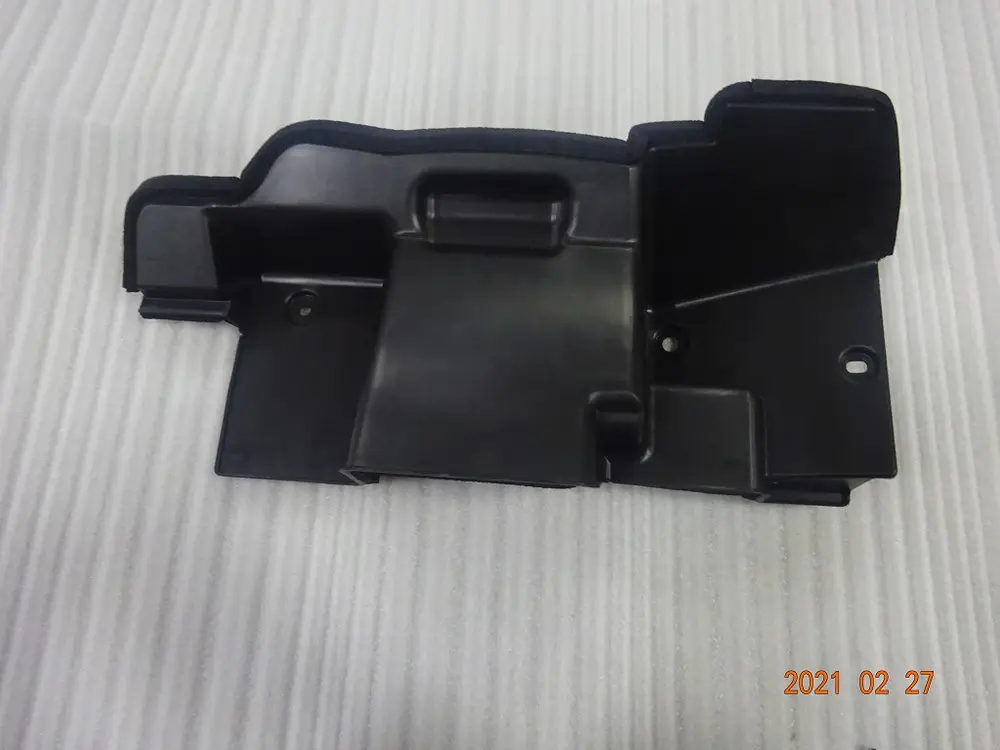 دفلکتور هوای رادیاتور چپ بی وای دی Qin Plus DM-i – 13127308-00