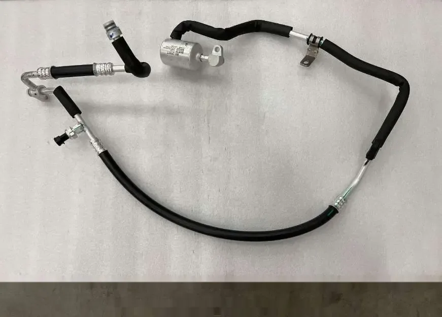 لوله رفت کمپرسور کولر ۱ بی وای دی Atto 3 EV – 13828538-00